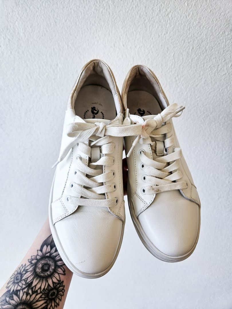 DEUCE Shoes EUR39