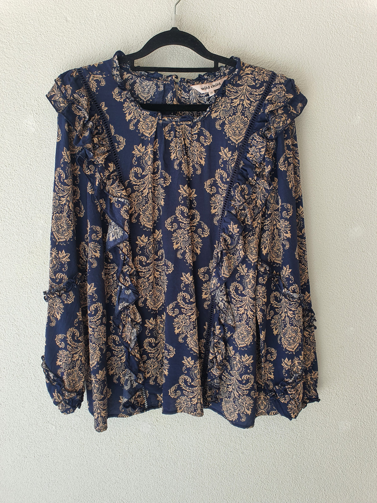 Wild Child Blue and Tan print Top 18