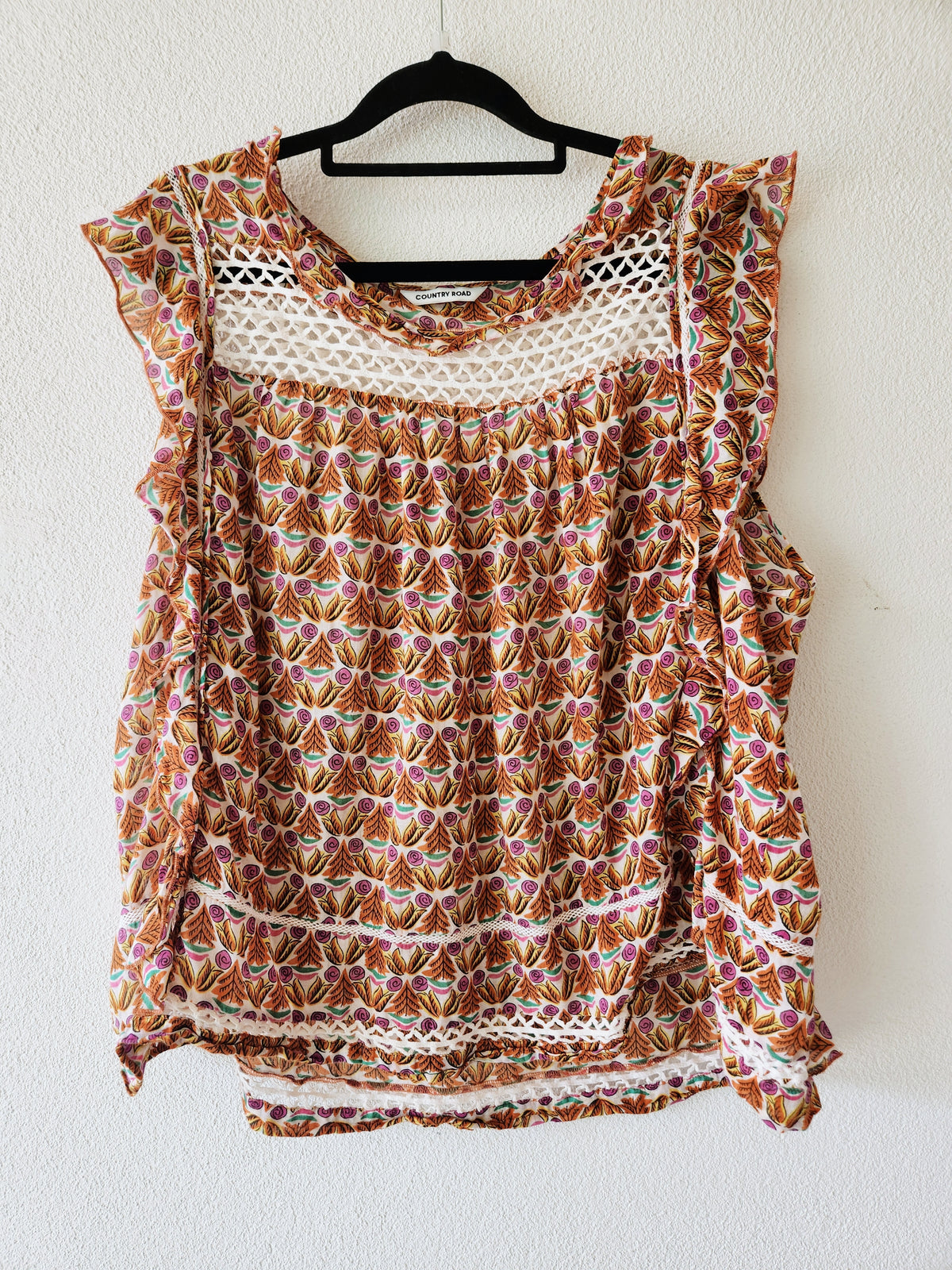 Country Road top L