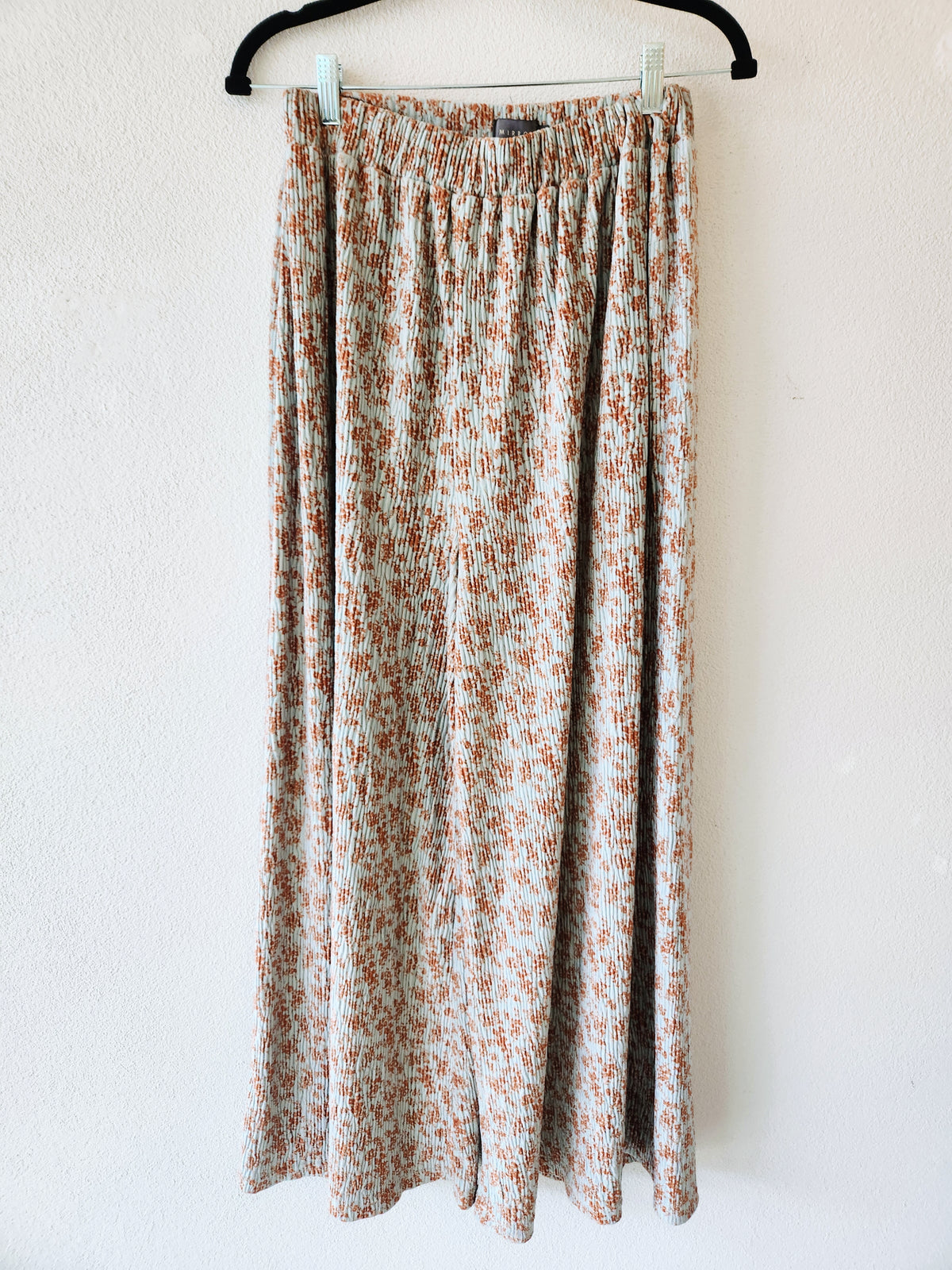 Mirrou Pants 10
