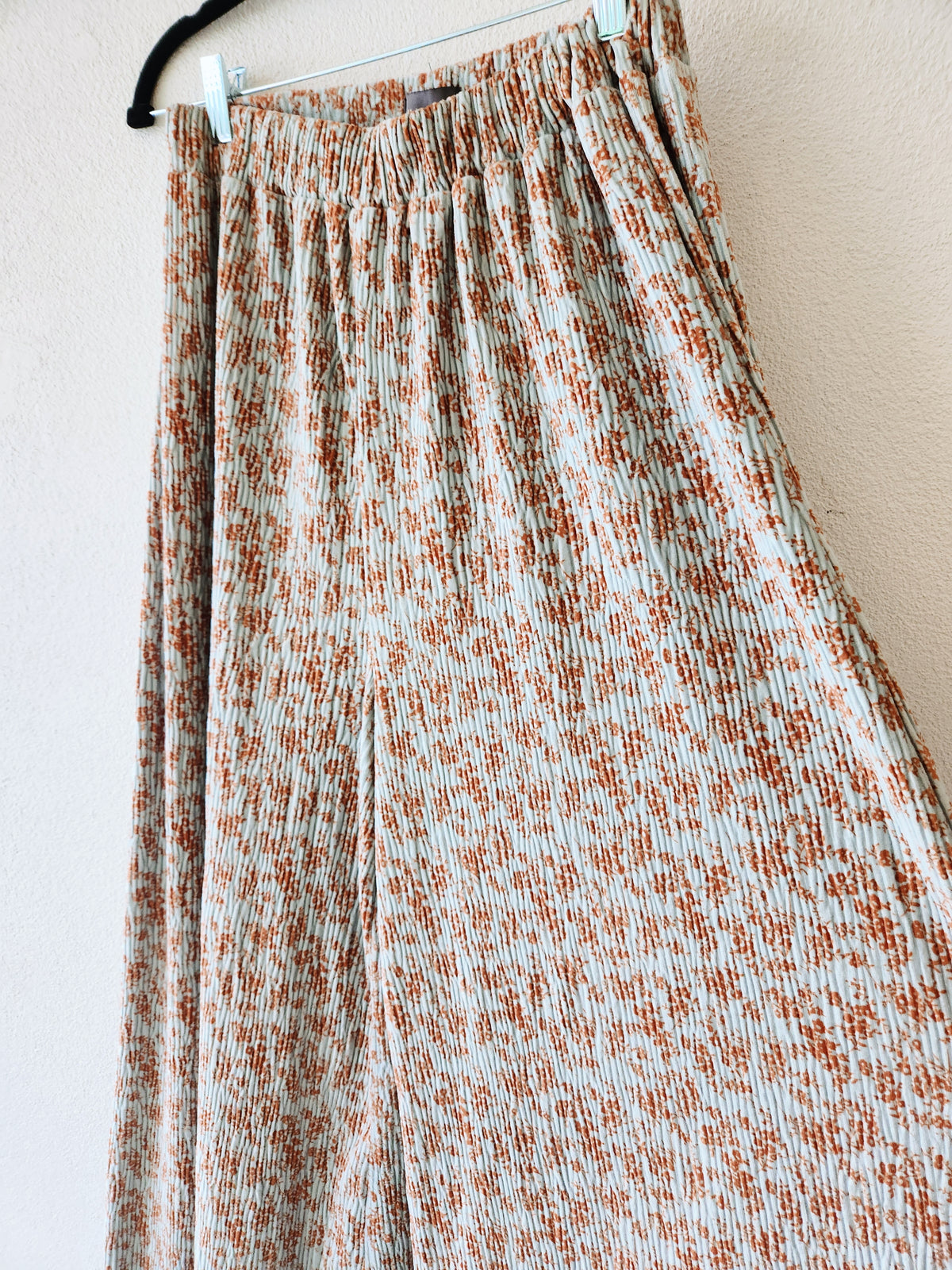 Mirrou Pants 10