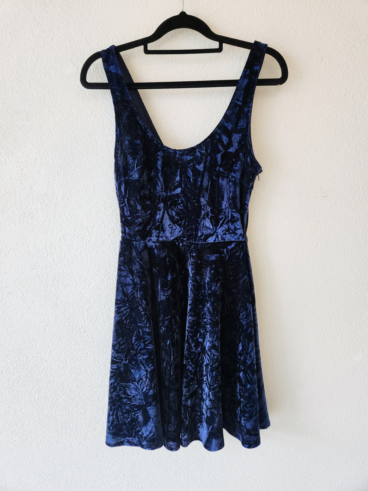 Alive girl Dress 8