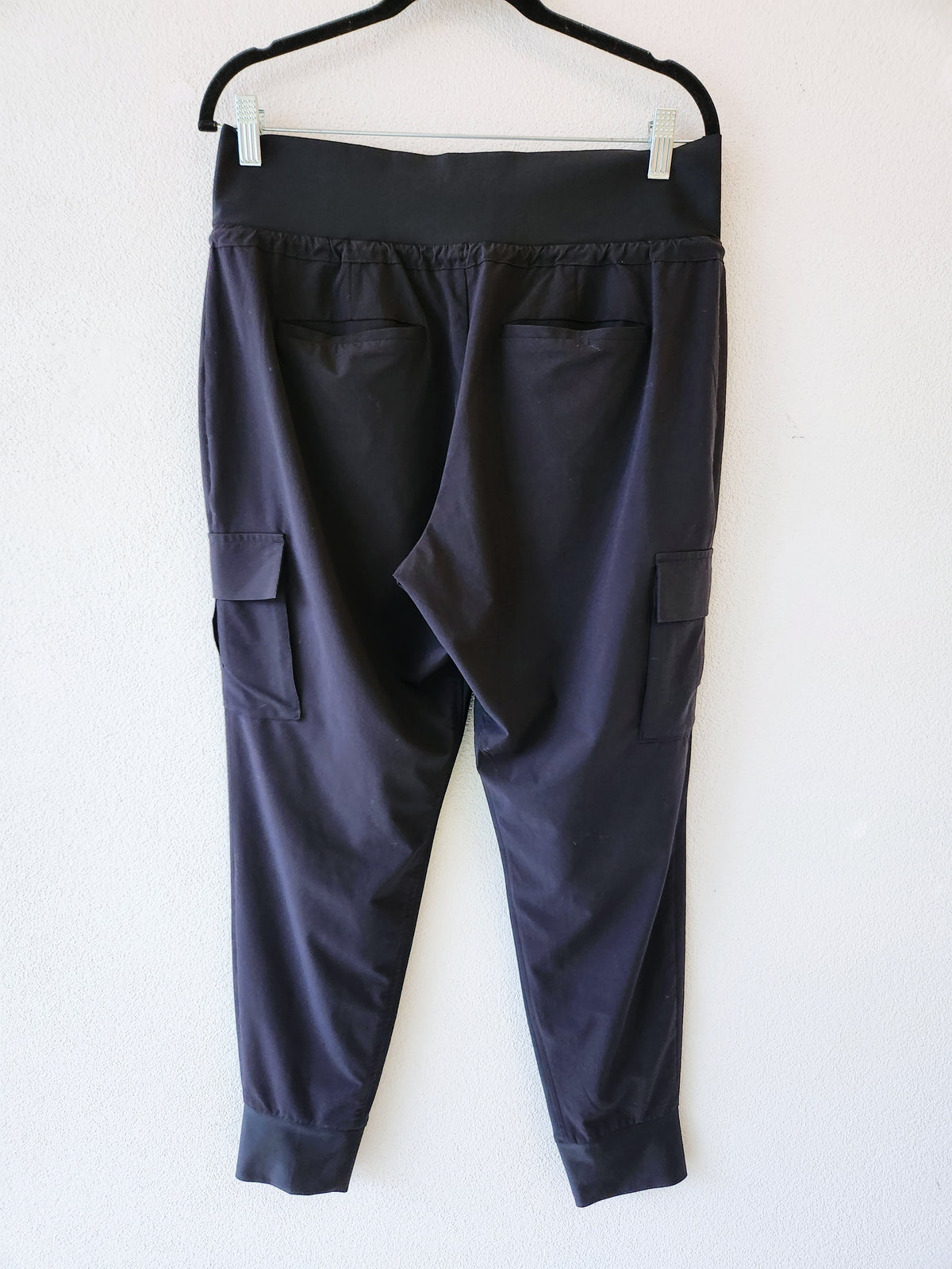 Athleta Pants 8 US