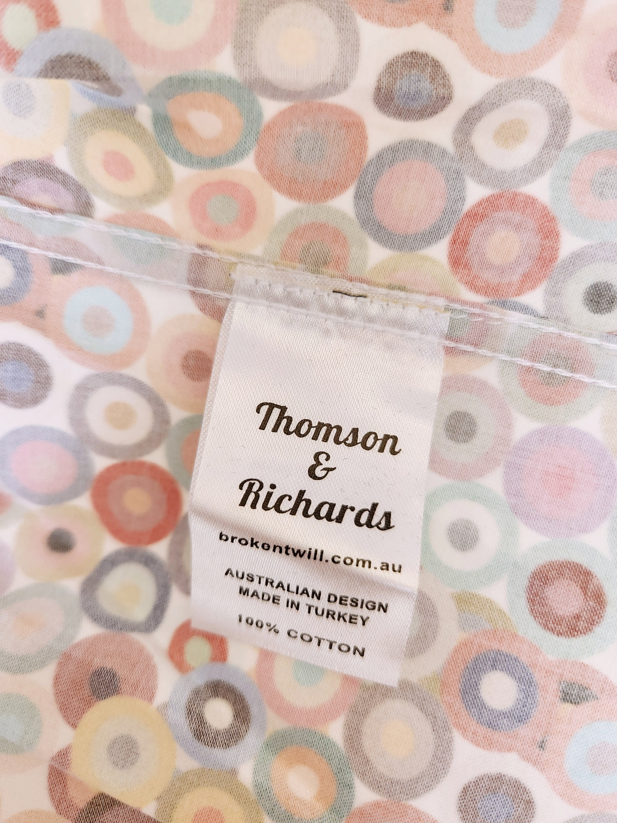 Thomson and Richards top Large