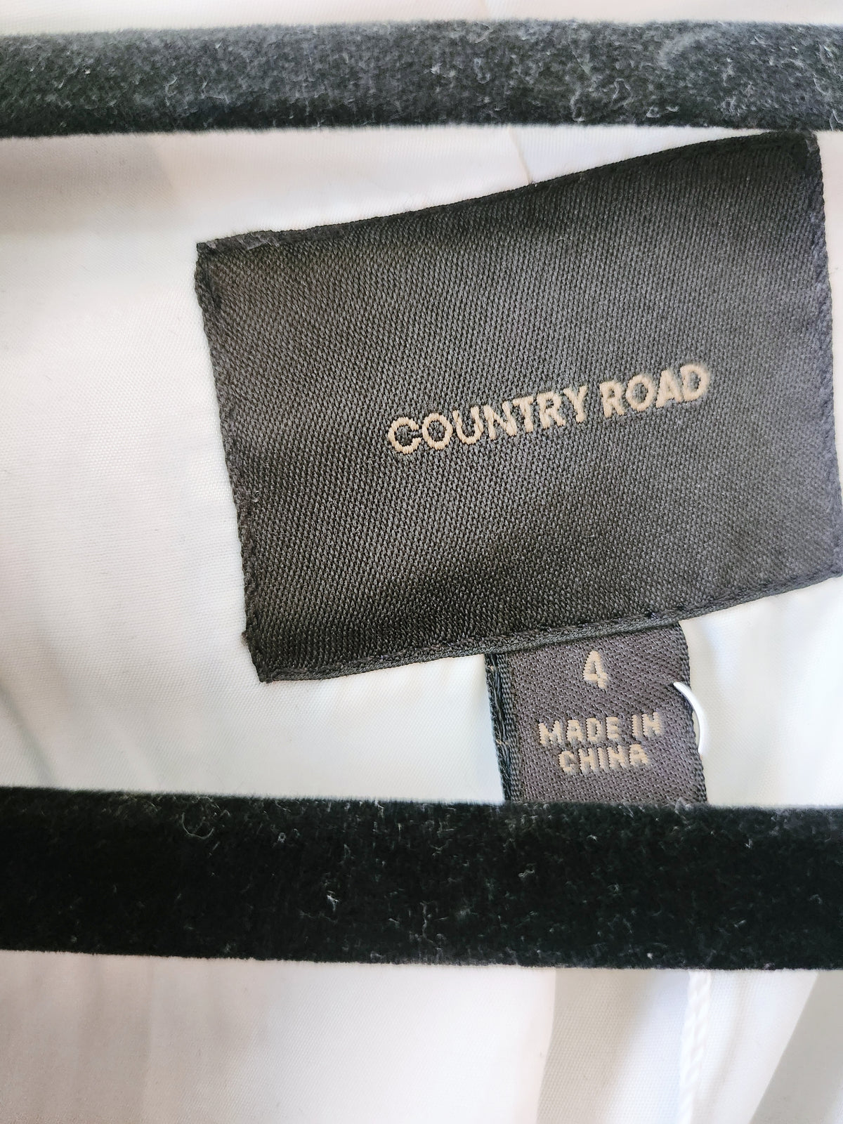 Country Road Jacket 4