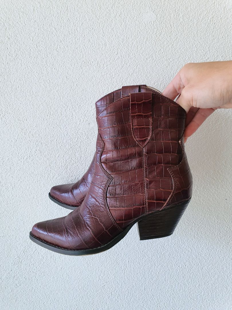 Noir Shoes EUR37