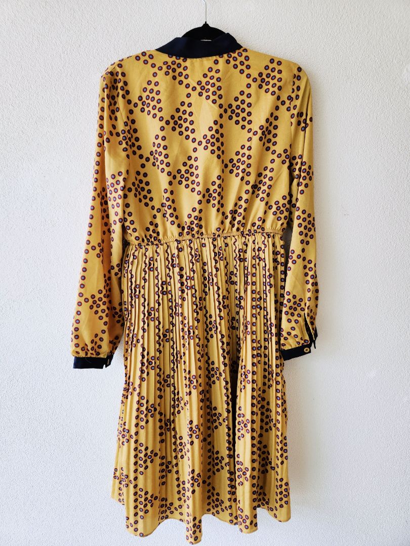 M Dress M