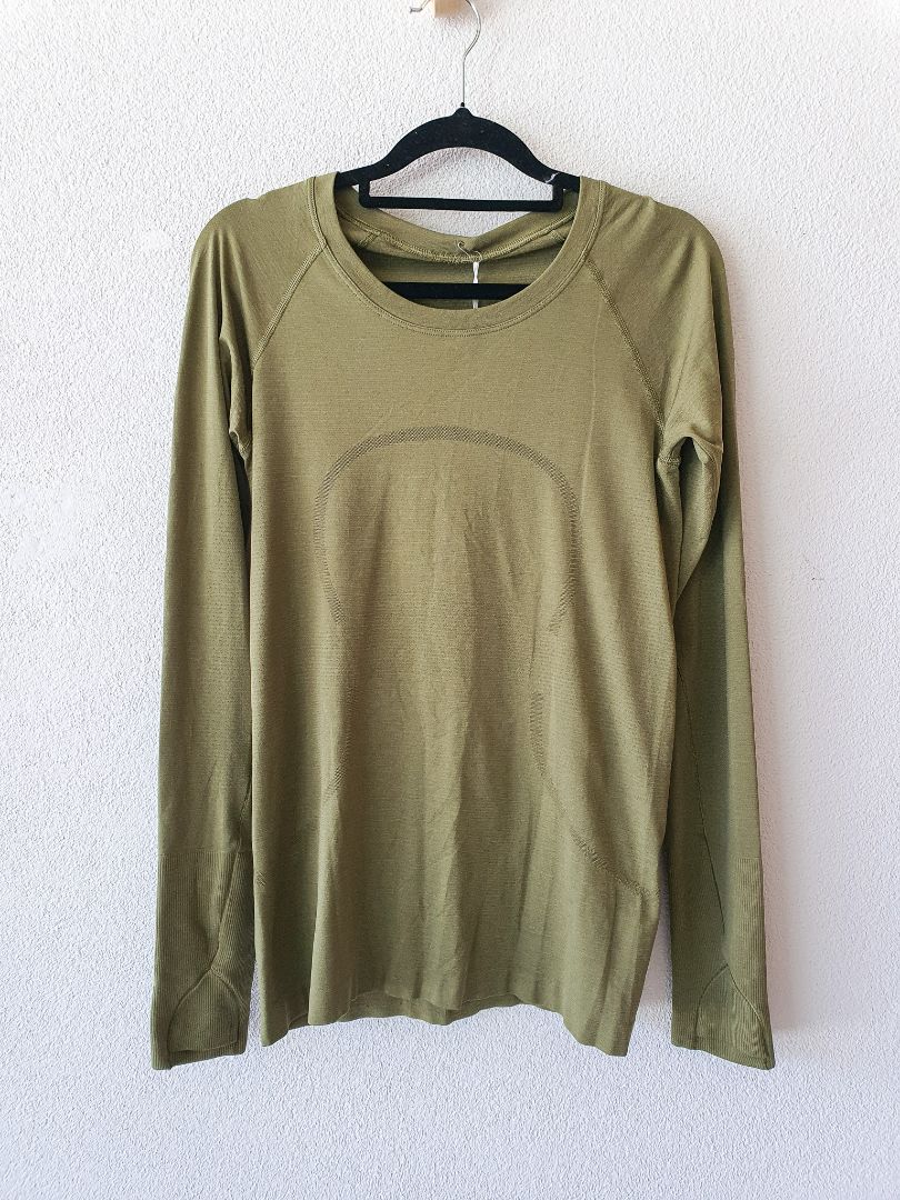 Lululemon top 10