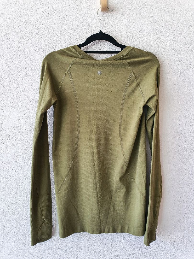Lululemon top 10