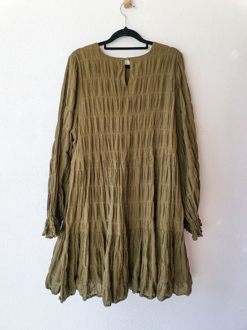 Max Dress 12