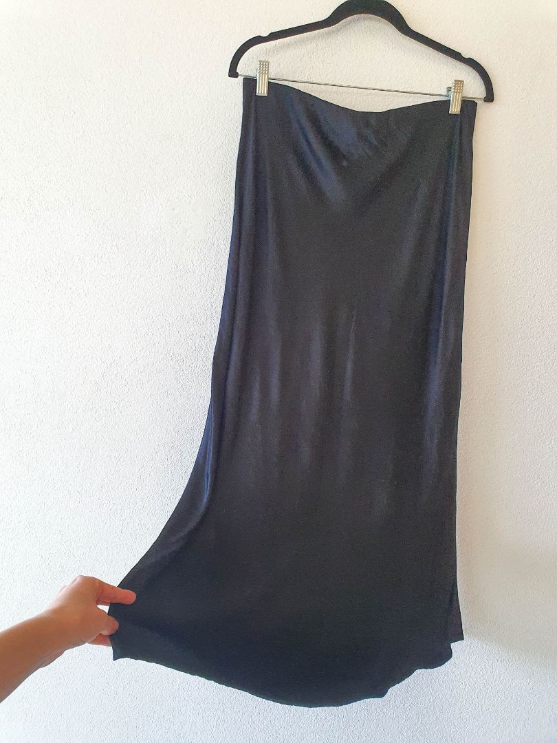 Max Skirt 14