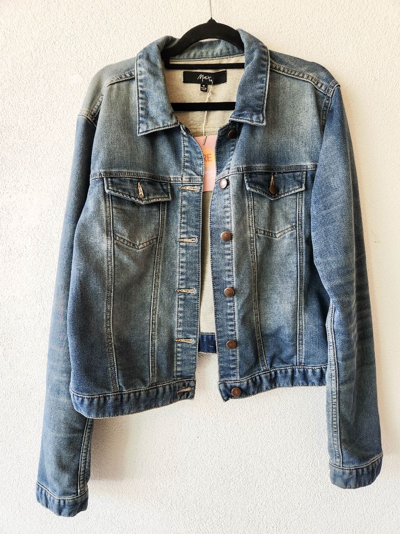 Max Jacket 16