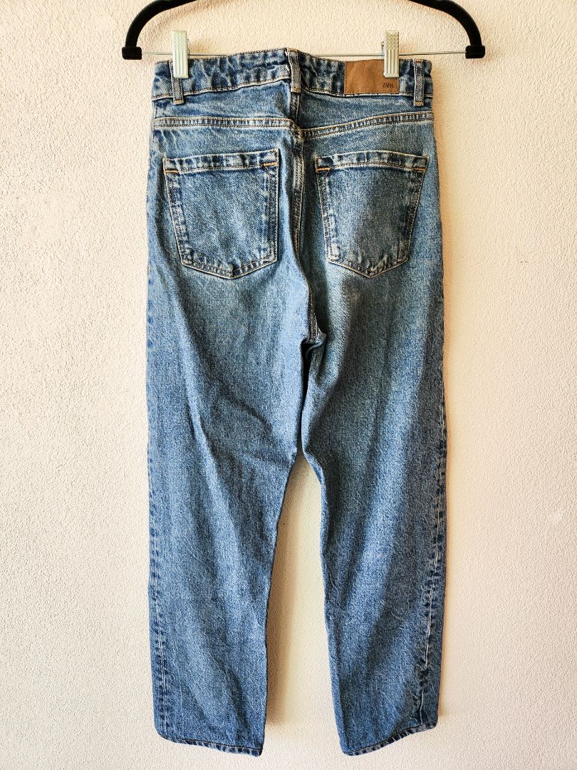 ZARA Jeans 34