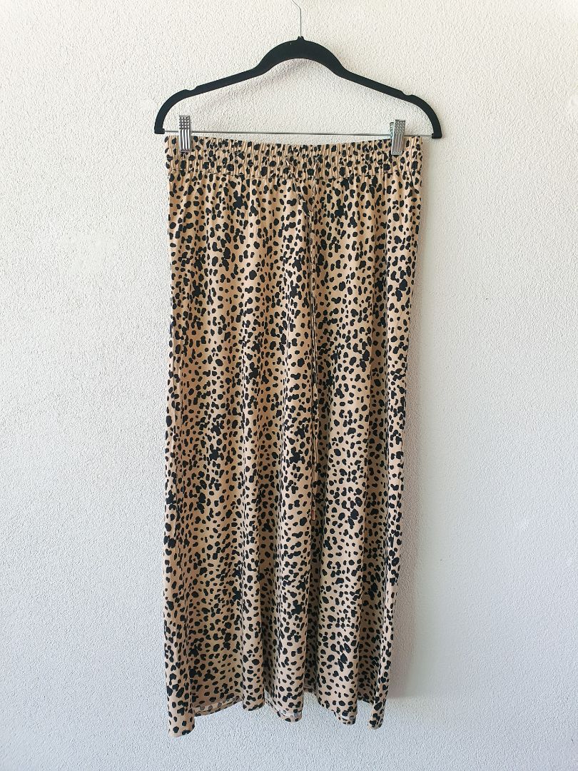 Target Woman Skirt 12