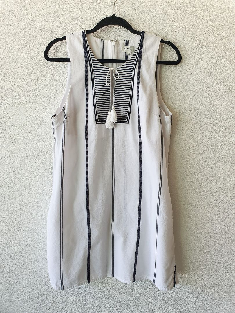 Elwood Dress M/10