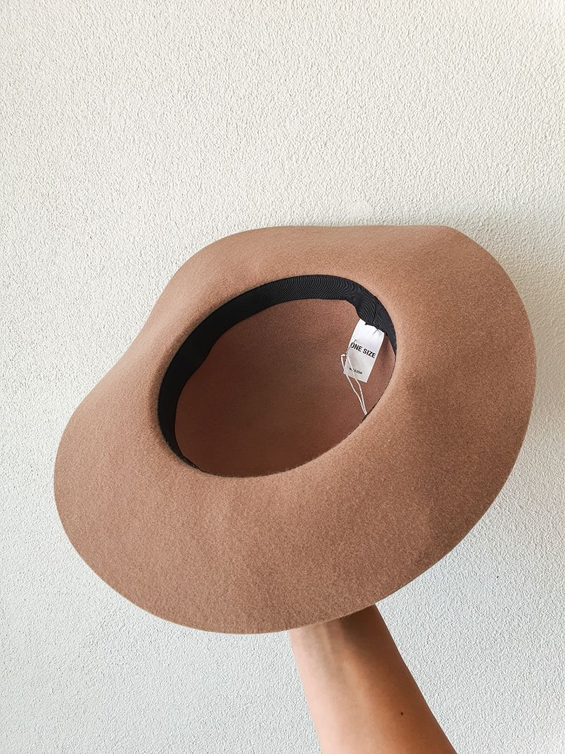 Hat OS