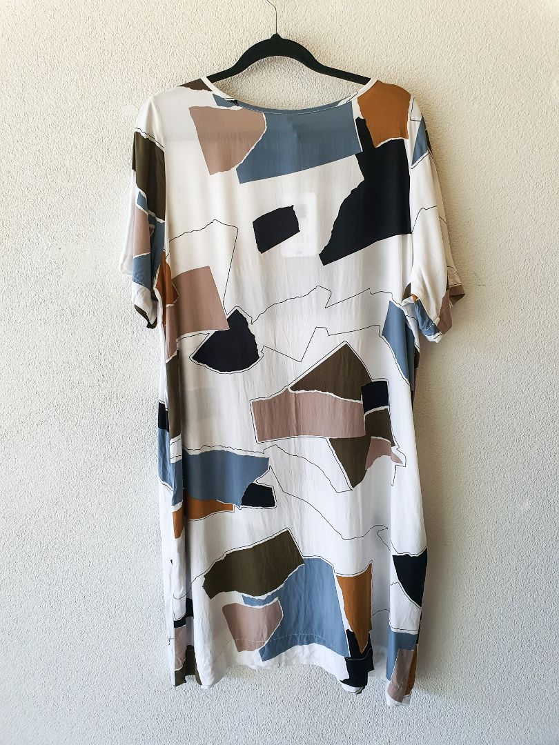 NYNE Dress 16