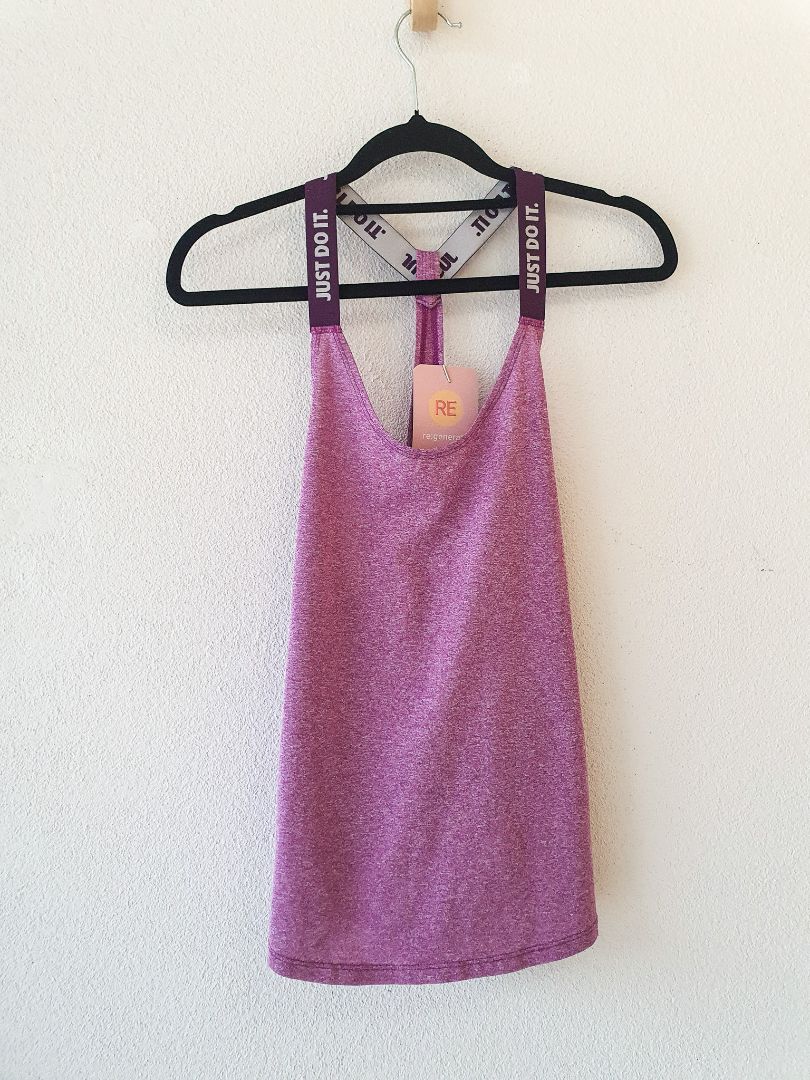 Nike top S