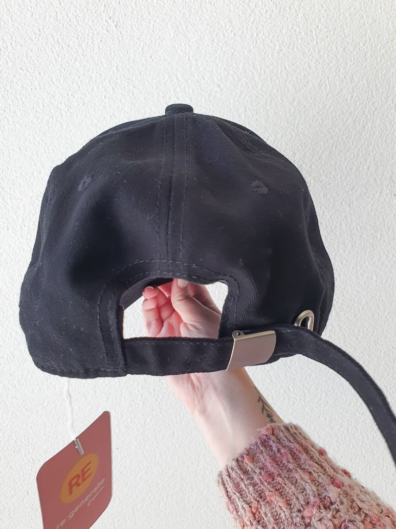 Converse Hat OS