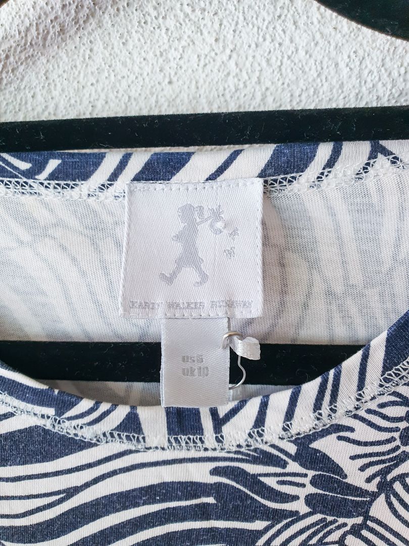 Karen walker top M