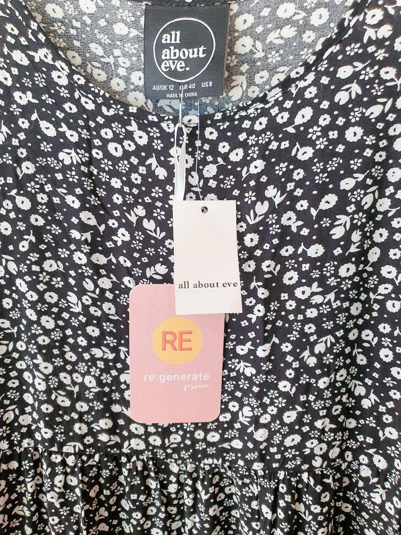 All About Eve Dress M