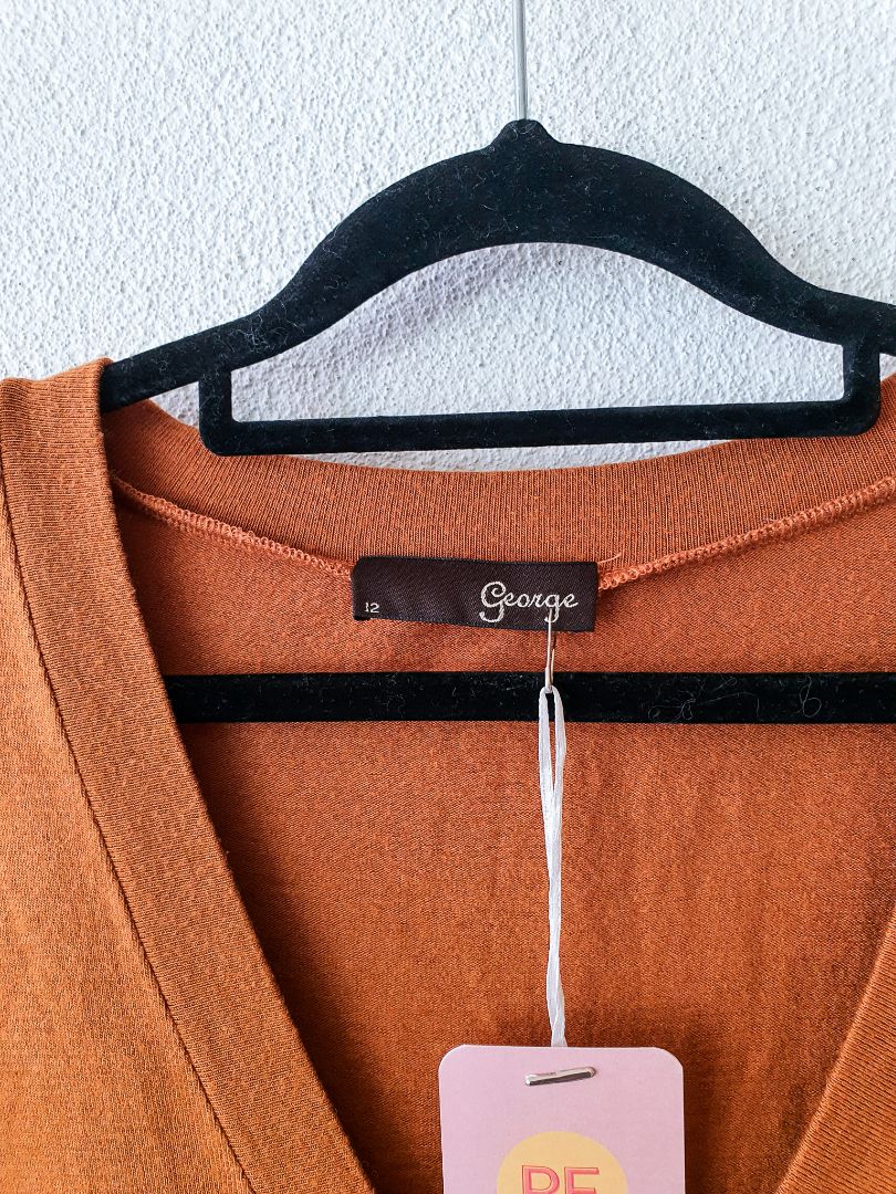 George Dress M