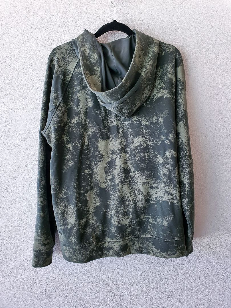 Lululemon jumper top S