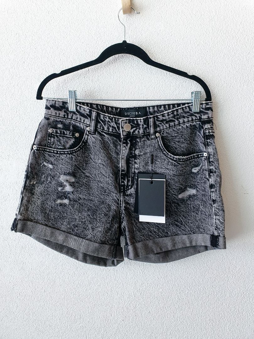 Decjuba Shorts S