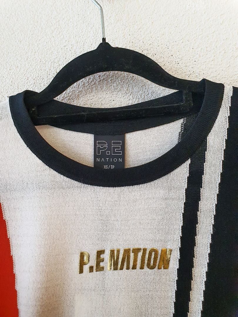 PE Nation top XS