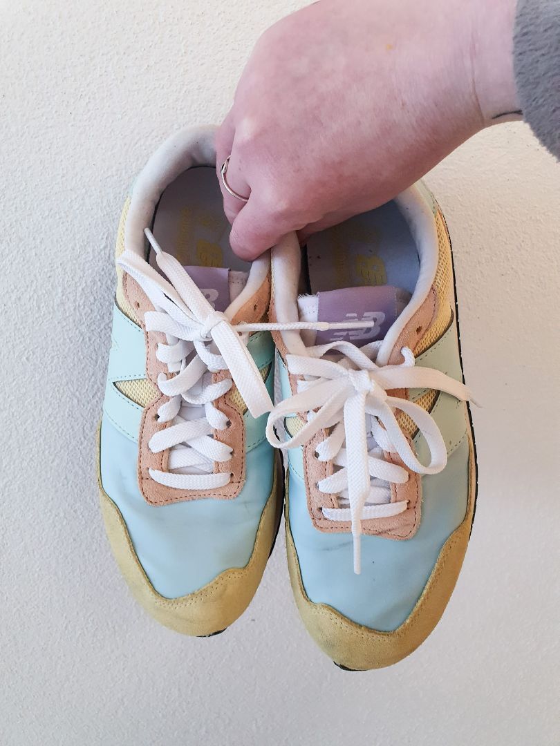 New Balance Shoes EUR37.5