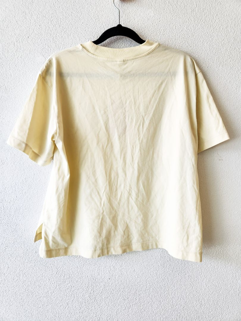 Uniqlo top L
