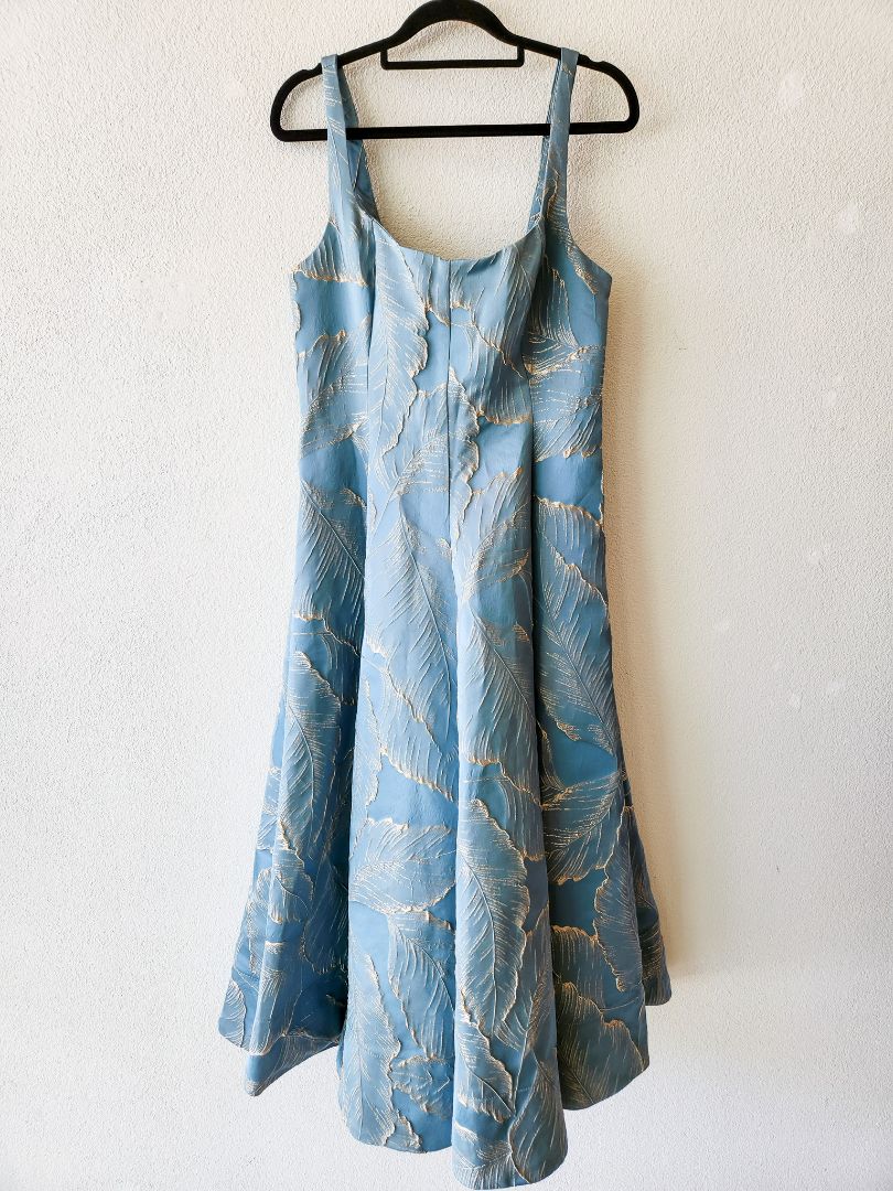 Caitlin Crisp Dress M