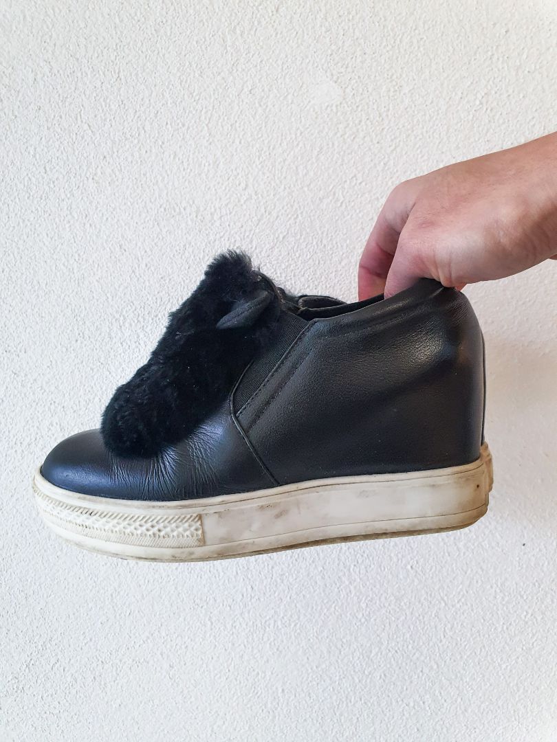 Shoes EUR35