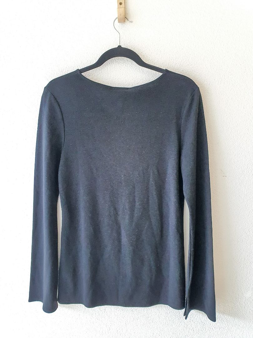 Whitchery top M