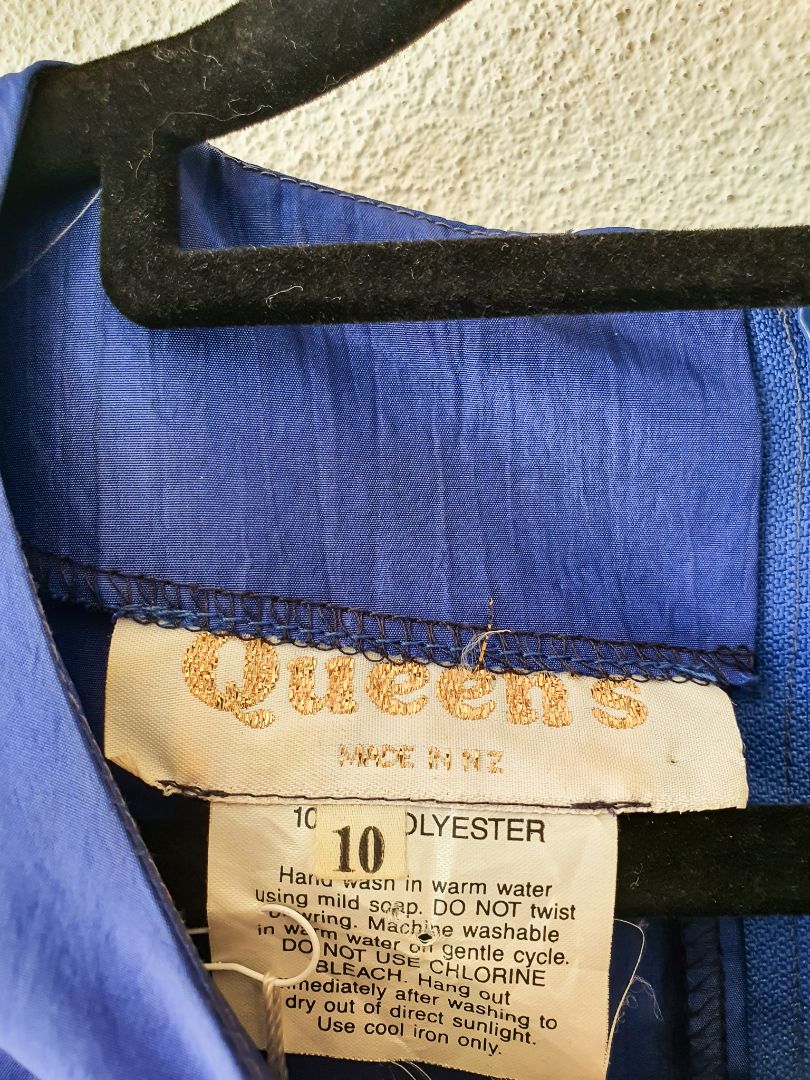 Queens Dress S