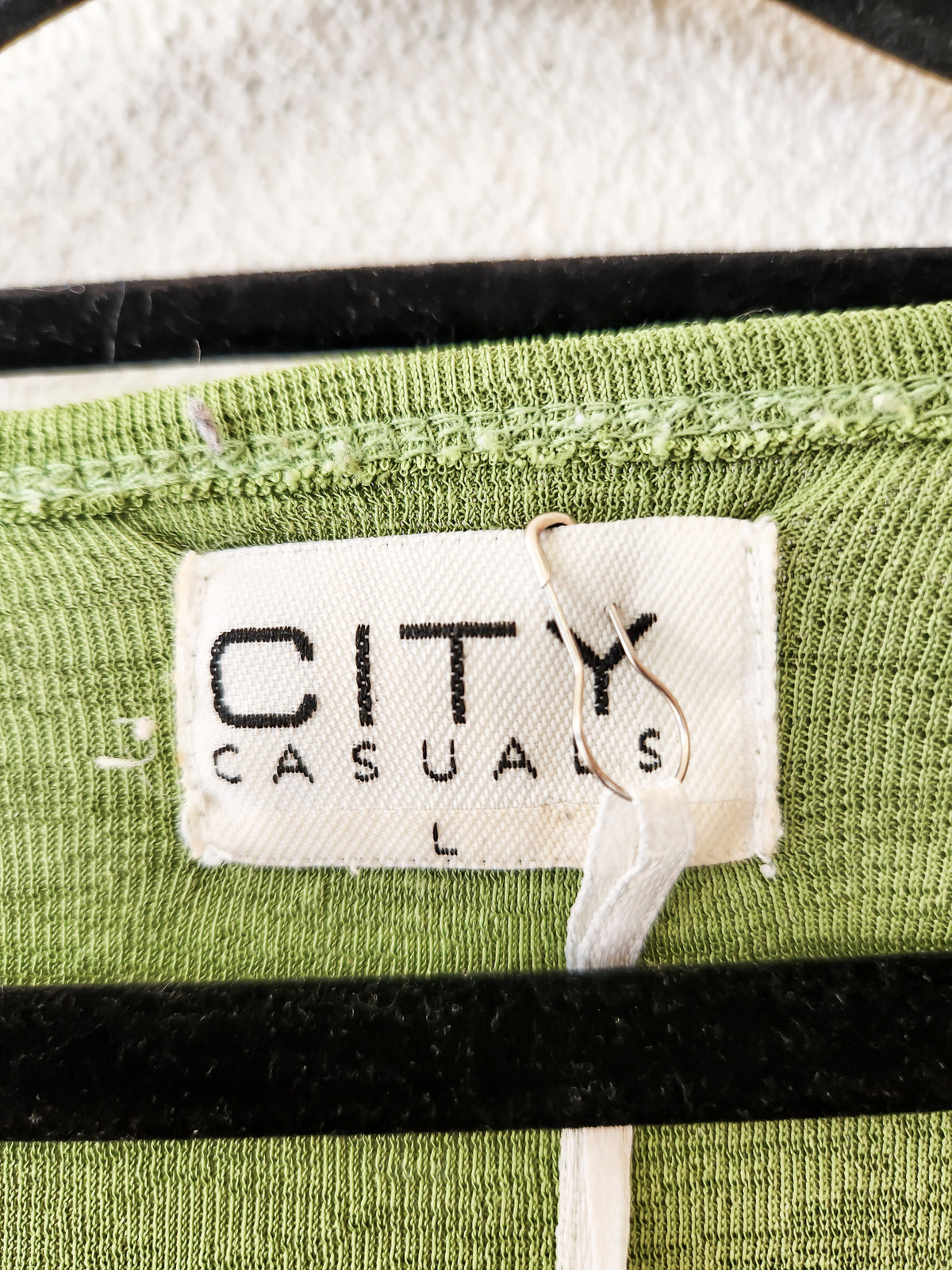 City Casuals top L