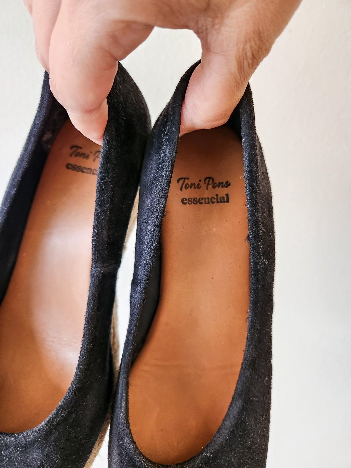 Toni Pons Suede Leather Wedge, Black EUR38