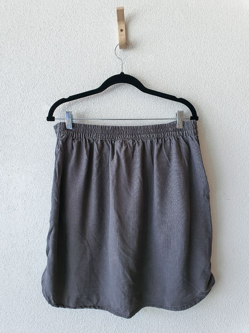 Max Skirt L