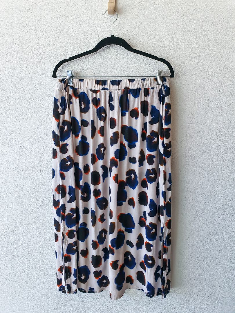 Staple + Cloth Skirt M