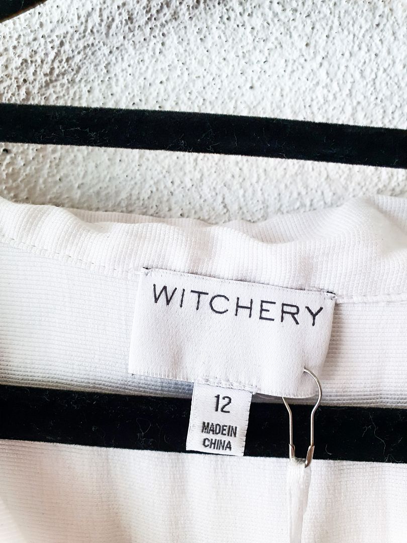 Witchery top M