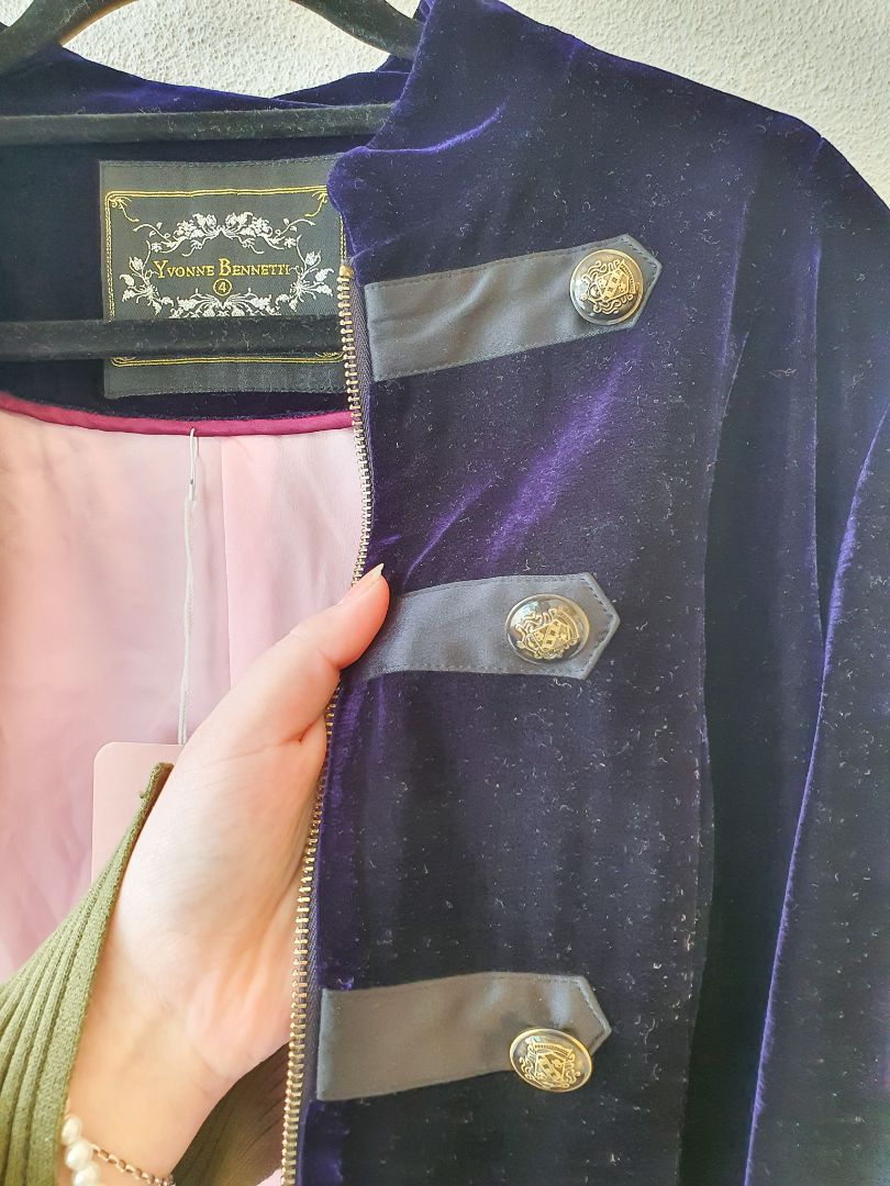 Yvonne Bennetti Jacket S