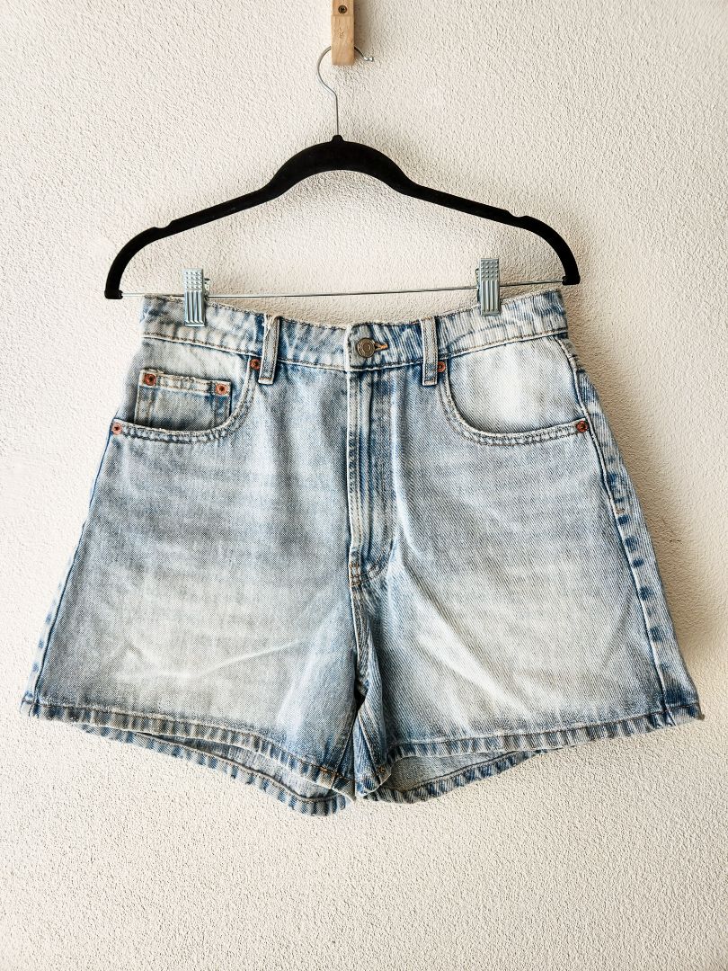 Zara Shorts M
