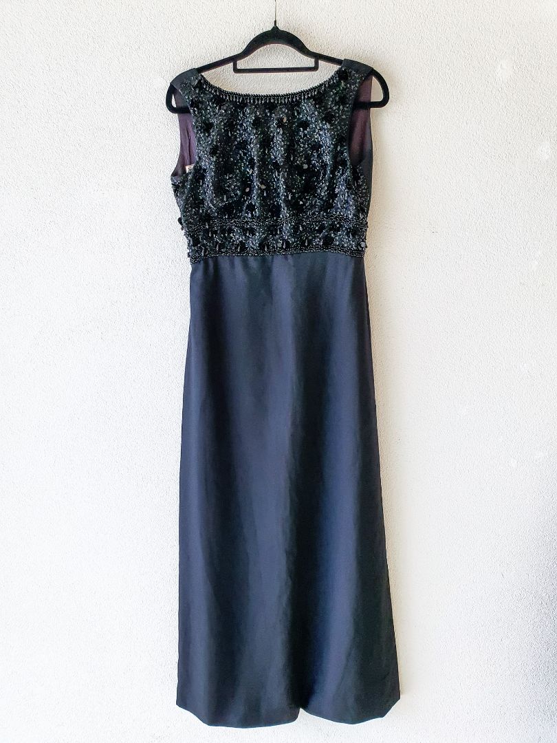 Dress M