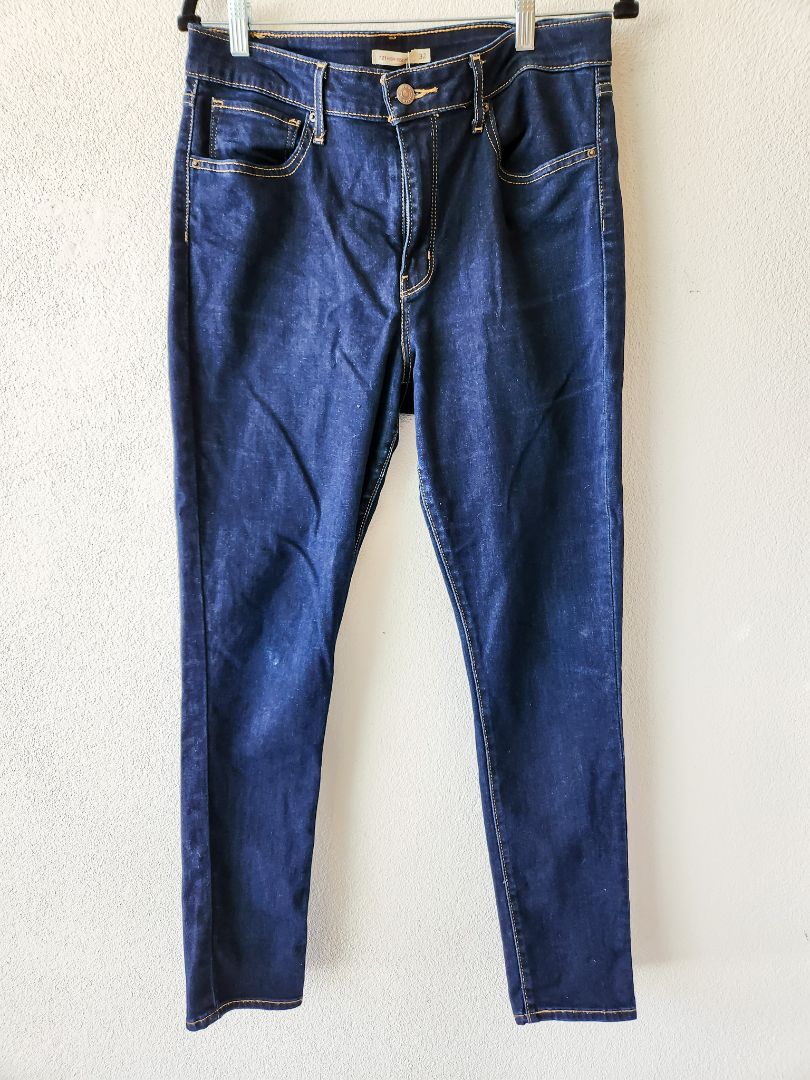 Levi&#39;s Jeans 32
