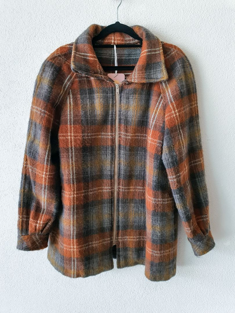 Jacket L