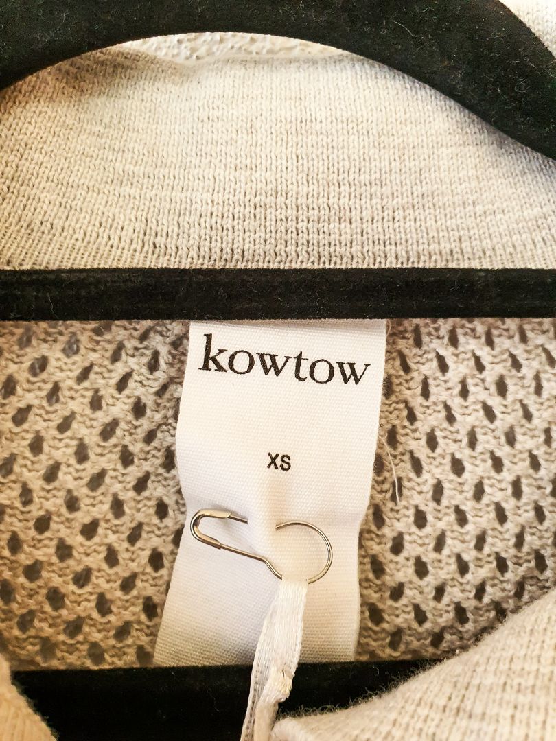 KOWTOW top XS