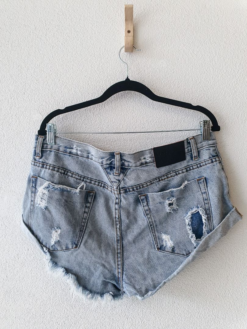 One Teaspoon Shorts M