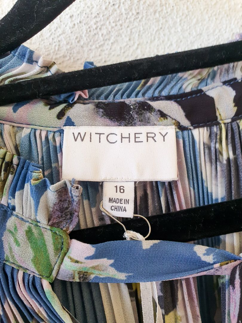 Witchery top XL