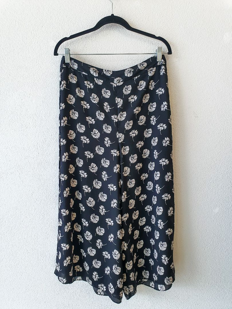 Veronika Maine Pants S