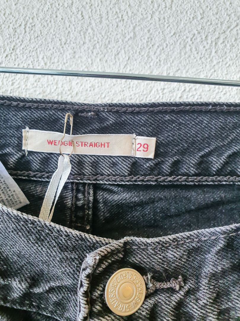 Levis Jeans M